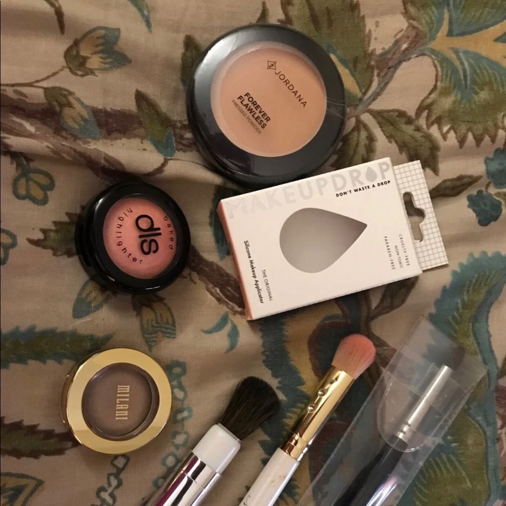 Makeup lot